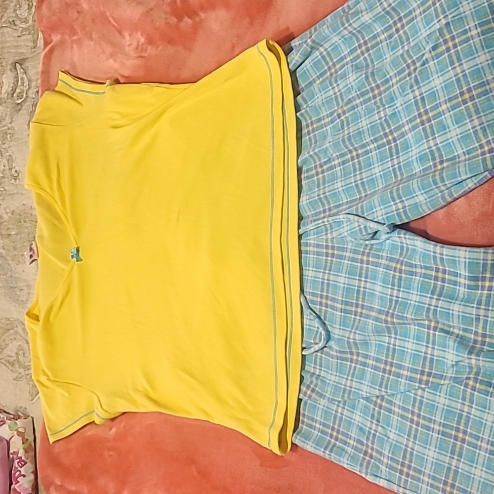 Ladie's Pajama Set